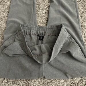 Rachel Zoe Gray Cropped Pants with Elastic Waistband